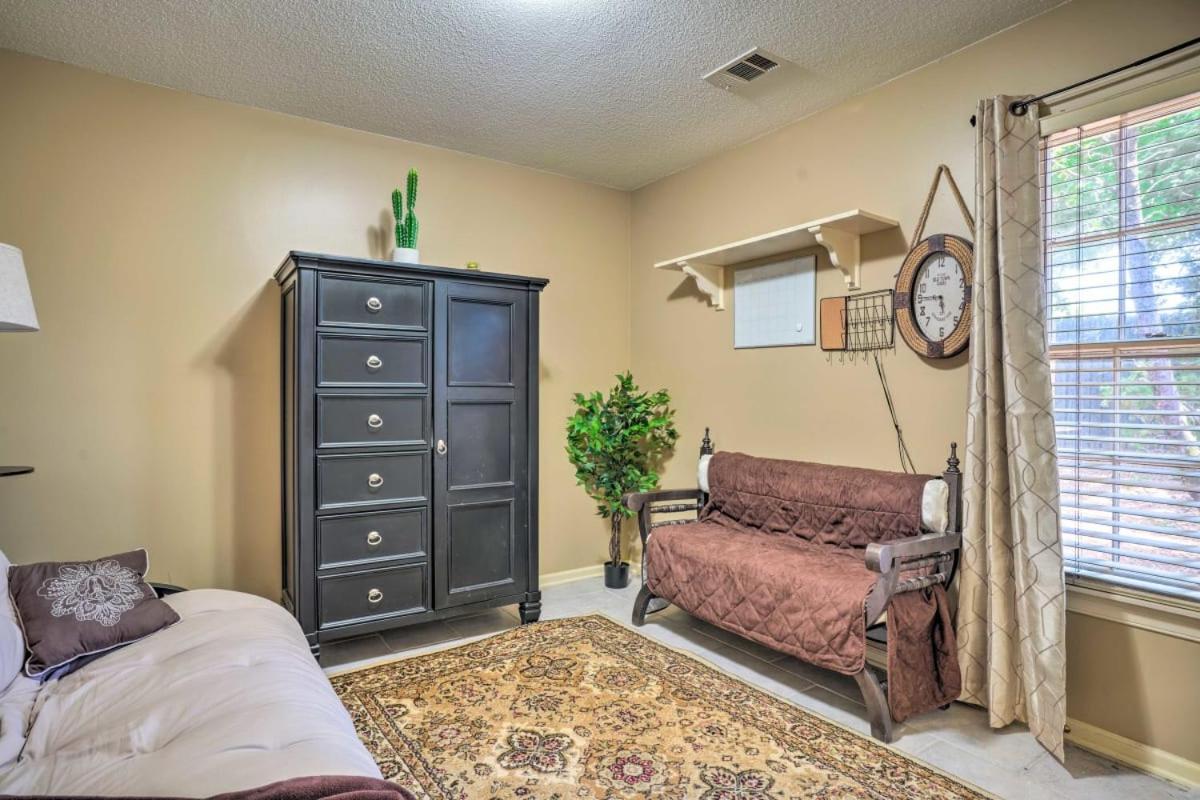 Comfortable And Pleasant 4 Bedroom Home Memphis Exterior photo